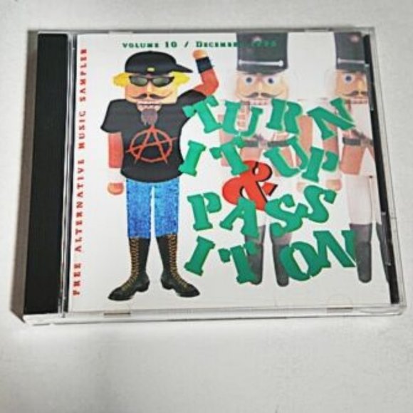 TURN IT UP PASS IT ON VOL 10 DECEMBER 1996 - RED FIVE / SALMON CD - Picture 1 of 2